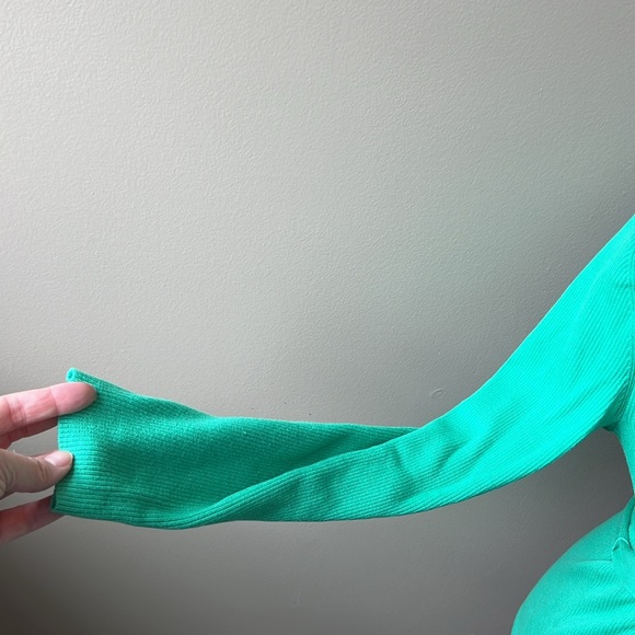 Cabi Cocktail Cardigan (style 6244) - Picture 7 of 13